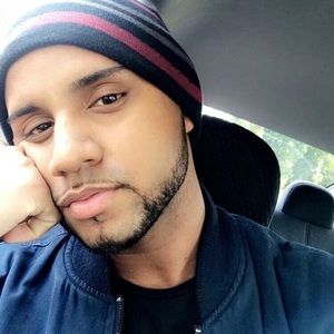 Meet your Posher, Shamire